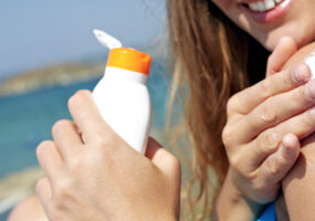 Most People Don’t Use Enough Sunscreen — Even When It’s Free
