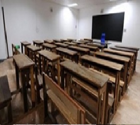 Conakry : les établissements scolaires encore vides d’élèves et d’enseignants dans la commune de Dixinn