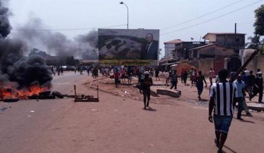 Boké : des routes barricadées