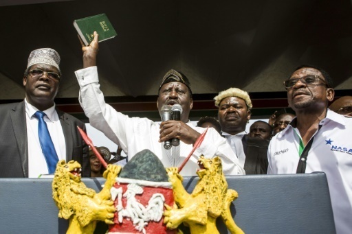 Odinga “prête serment” comme “président” du Kenya