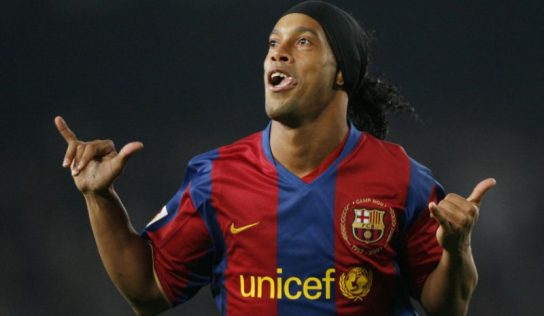 Ronaldinho prend sa retraite : Salut, l’artiste !