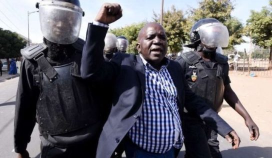 Sénégal : Deux opposants arrêtés à Dakar au cours d’une manifestation interdite