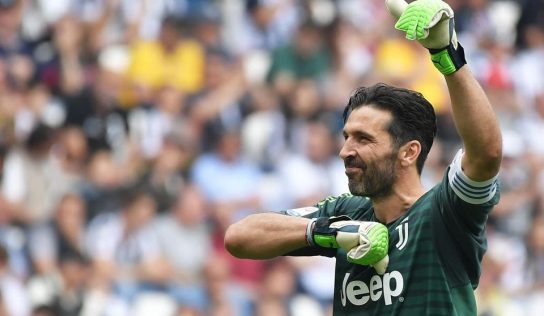 Gianluigi Buffon a fait ses premiers pas avec le PSG à l’entraînement