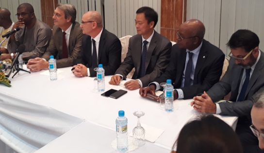 Secteur minier guinéen : l’État et le consortium SMB-Winning signent trois conventions pour un investissement total de trois milliards de dollars