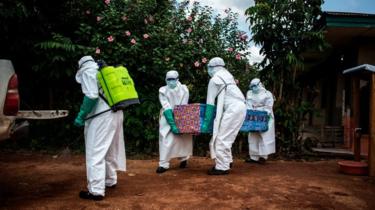 RDC: 100 morts d’Ebola en trois semaines