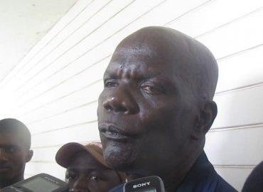 Education : le Slecg interdit la parole à Oumar Tounkara, décide d’arrêter les cours à compter du lundi…