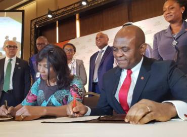 Communiqué de presse : Le PNUD en partenariat avec à la Fondation Tony Elumelu pour autonomiser 100 000 jeunes entrepreneurs en Afrique