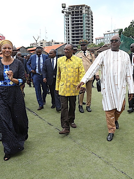 Diplomatie : Pr Alpha Condé et son homologue président du Burkina Faso, Roch Marc Christian Kaboré visite la Bluezone de Kaloum