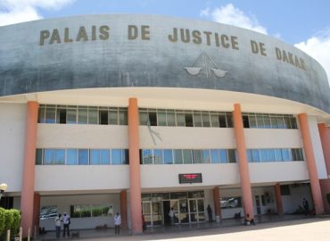 PROSTITUTION VIA FACEBOOK : Le Guinéen Mamadou Conté propose des parties de jambes en l’air avec des femmes moyennant 10.000 frs