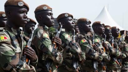 Au moins 25 soldats tués dans une attaque au Mali