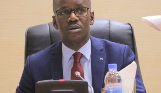 Au Rwanda, un ministre démissionne après avoir bousculé une femme