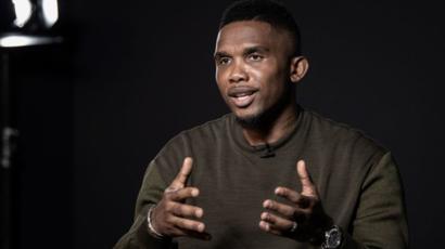 Drogba et Eto’o critiquent « les essais du vaccin contre le Covid-19 sur les Africains »