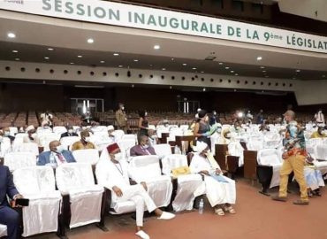 Guinée-Politique : Les Députés prorogent de 30 jours l’état d’urgence sanitaire