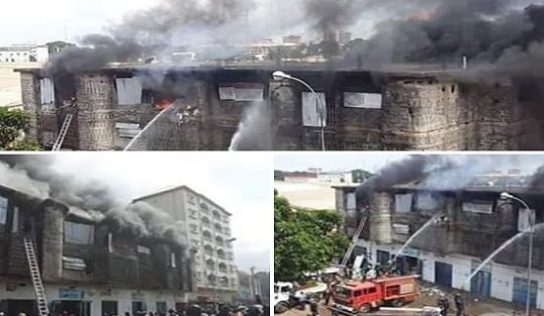 Conakry : incendie en cours dans un immeuble à la Sig Madina…