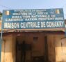 Maison centrale de Conakry: plus de 1800 détenus privés de tout mouvement