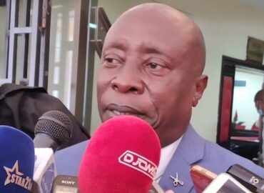 GUINÉE/PROCÈS DES ÉVÈNEMENTS DU 28 SEPTEMBRE : ME PAUL YOMBA KOUROUMA MET EN DOUTE LES PROUESSES DU COLONEL CLAUDE PIVI
