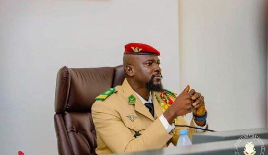 Décret : le Col Doumbouya nomme des hauts cadres au ministère de l’Enseignement Supérieur