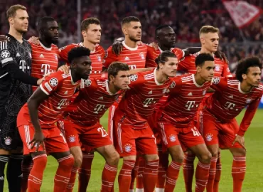 QUART DE C1  : LE BAYERN DEVANT LE RÉAL ET LE BARCA