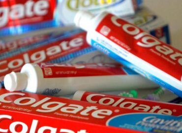 Contrefaçon : Colgate Palmolive fait tomber un réseau de 21 commerçants guinéens